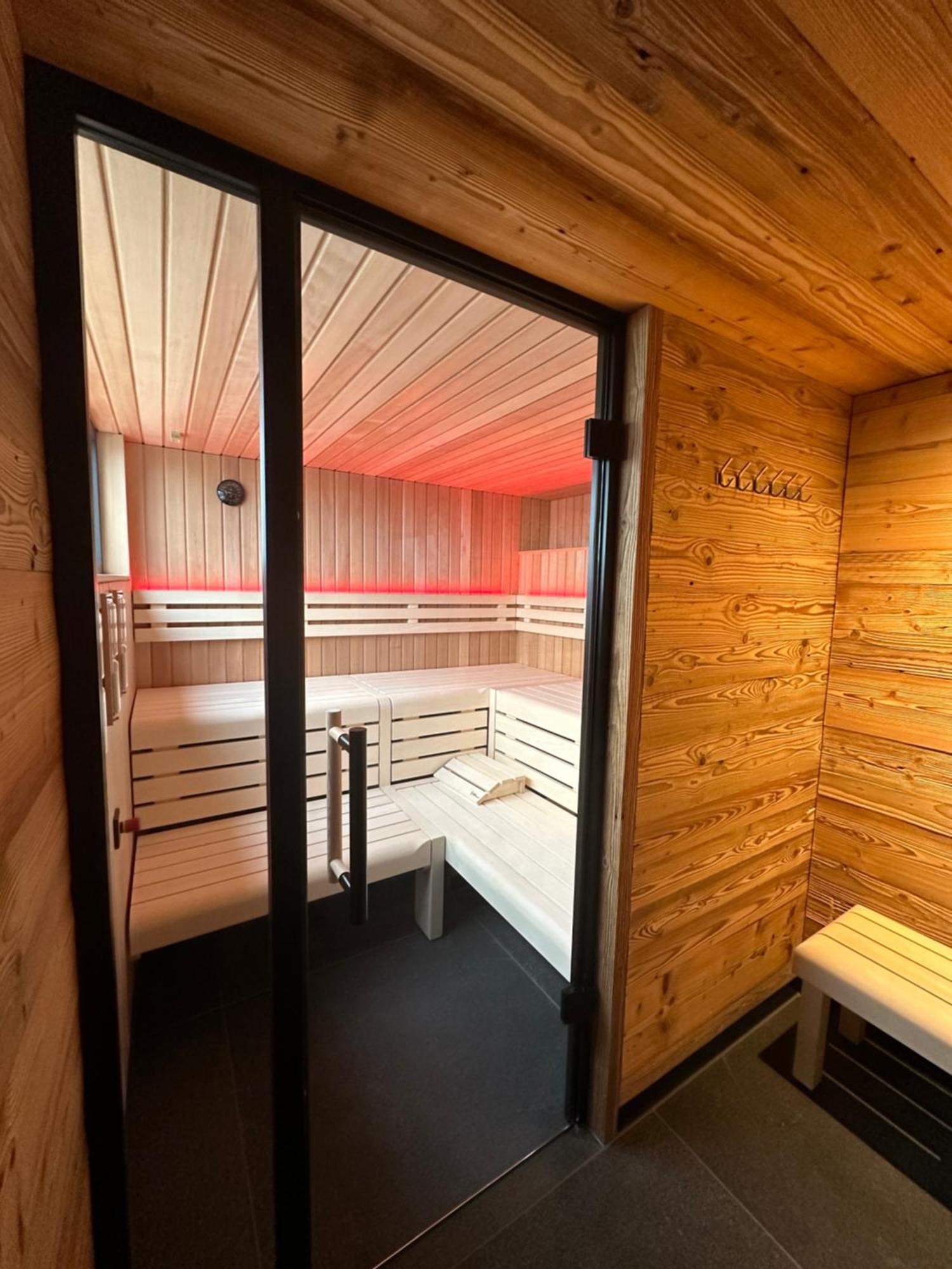 Schwimmendes Ferienhaus Sky Elsterheide المظهر الخارجي الصورة